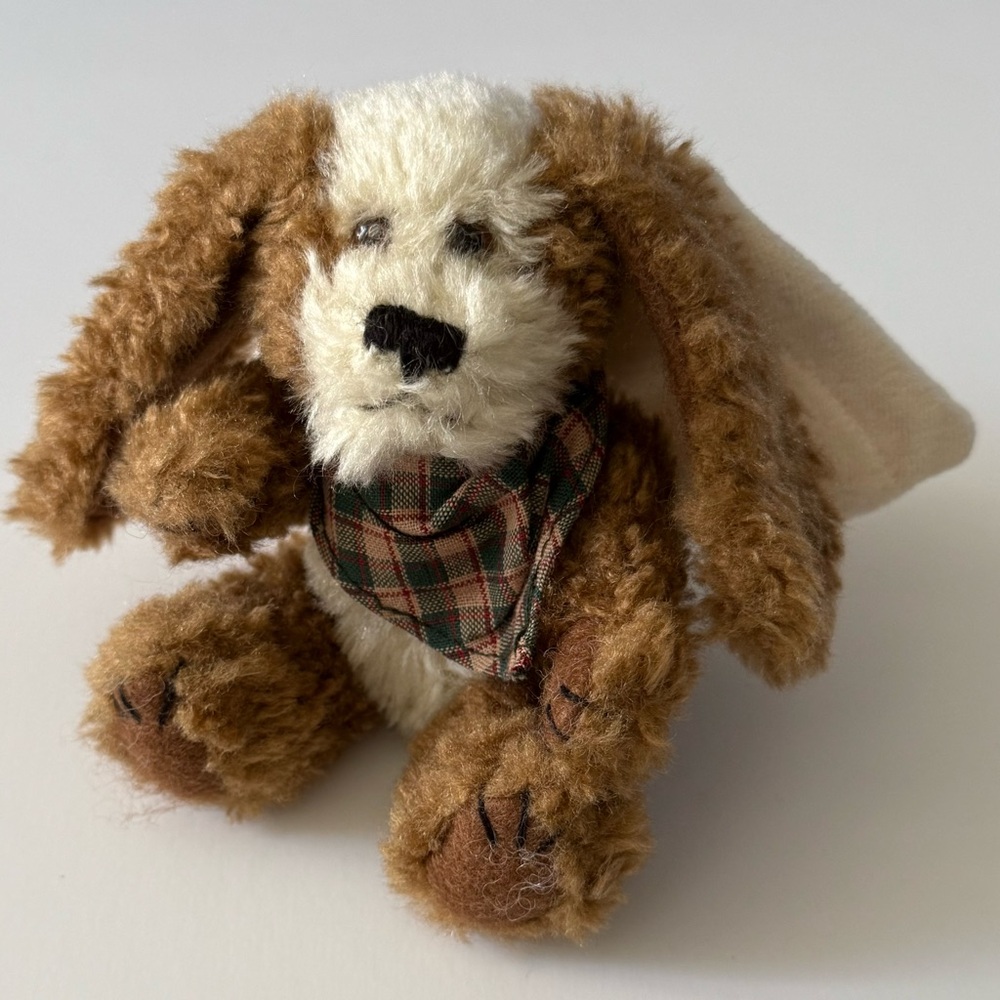 Boyds Bears ~ Willie S. Hydrant Plush Dog Angel Ornament